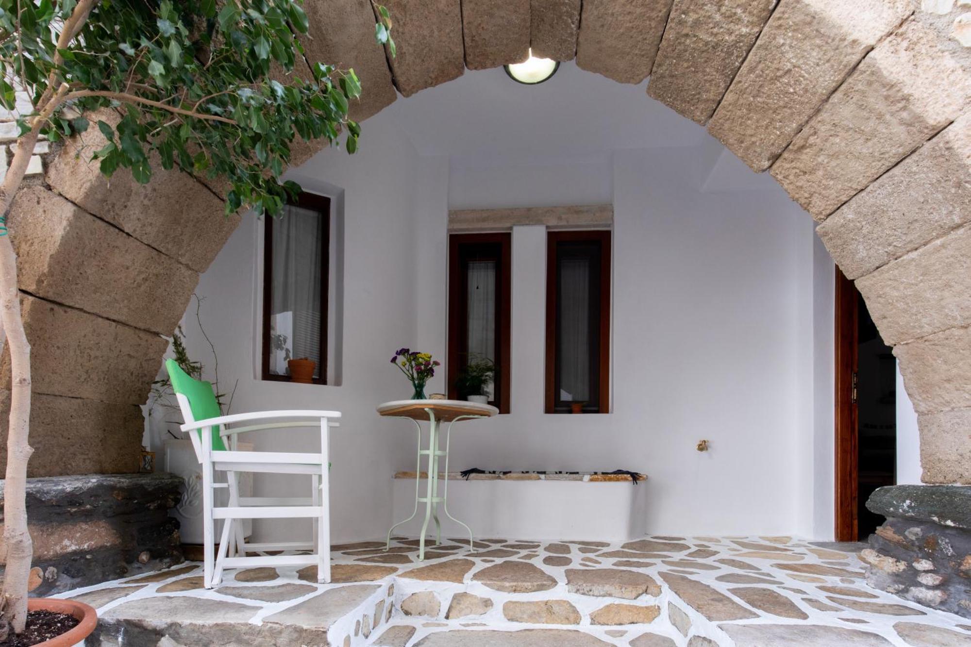 Arco Naxos Luxury Apartments Naxos City Eksteriør billede